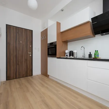 Apartment Wonderful Close To Paley And Medicover With Garden View