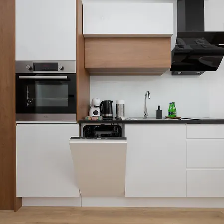 Wonderful Close To Paley And Medicover With Garden View * Warschau