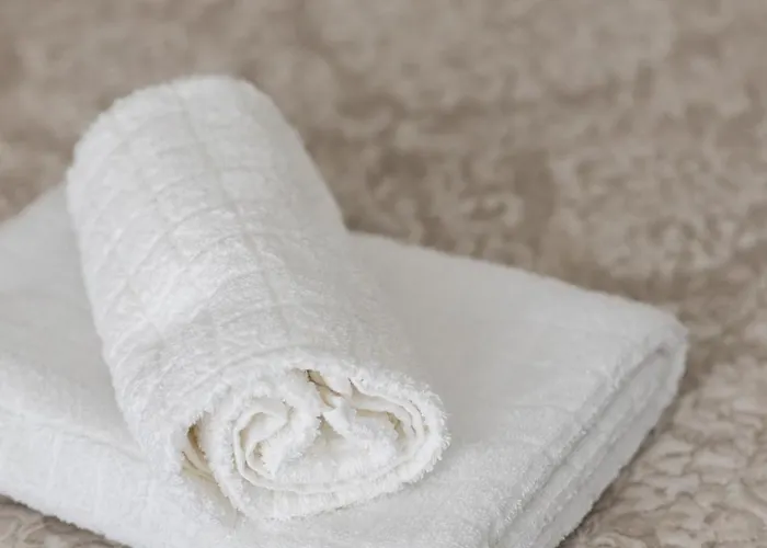 Apartamento Wonderful Close To Paley And Medicover With Garden View Varsovia